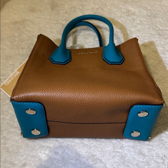 BNWT Michael Kors Tan Brown and Teal Mercer Leather Bag - Picture 2 of 7